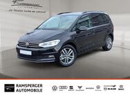 VW Touran, 1.5 TSI Comfortline, Jahr 2024 - Nürtingen