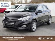 Hyundai i20, 1.0 Trend, Jahr 2018 - Husum (Schleswig-Holstein)