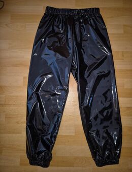 Lack Lackhose Venyl Lackgogging Hose Spiegelglanz Gr.M/L unisex - Löwenberger Land