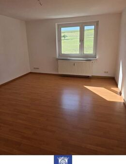 Ihr neues Wohndomizil mit EBK in herrlicher ruhiger und grüner Lage! - Roßwein