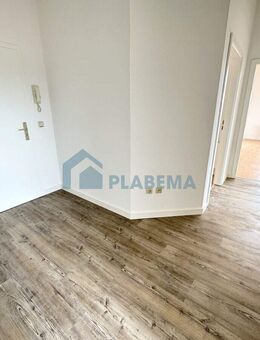 JETZT ZUM NEUEN PREIS-Zentrale 2-Zimmer-Wohnung mit Tageslichtbad und Stellplatzoption zu vermieten - Parchim