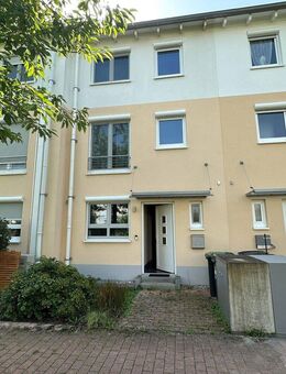 Zuhause zu verkaufen - Familienfreundliches Niedrigenergie-Reihenmittelhaus in gesuchter Lage - Darmstadt