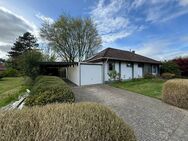 Modernisierter Winkelwalmdachbungalow auf großzügigem Grundstück - Uetersen