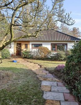 Reserviert! Rohdiamant in Bremen-Borgfeld: Renovierungsbedürftiger Bungalow mit Ausbaureserve - Bremen