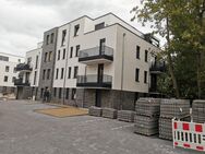 Exklusive Penthaus Wohnung im Grünen, ca. 80 qm, 2 Zimmer, Küche und mehr - Kassel