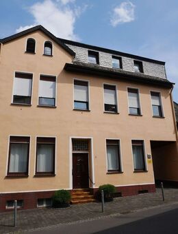 Attraktives Mehrparteienhaus mit zusätzlichem Hinterhaus und Garten - Ideale Kapitalanlage mit Potenzial zur Eigennutzung - Sinzig