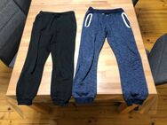 2 Jungen Jogginghosen Größe 134/140 - Wadgassen