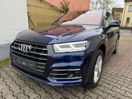 Audi Q5, 55 TFSIe S line quattro Plug-In-Hybrid 55 TFSI e quattro sport, Jahr 2020 - Frankfurt (Main)