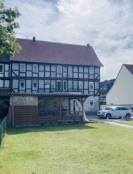 Vielseitig nutzbares Ein- bis Zweifamilienhaus in Hofgeismar-Hombressen - Hofgeismar