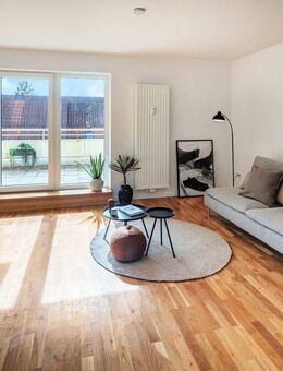 Moosach: Exklusive 3-Zimmer-Wohnung mit 62 m² Traum-Dachterrasse am Park - frei - München
