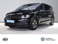 VW Touran, 2.0 TDI Move, Jahr 2024 - Hildesheim