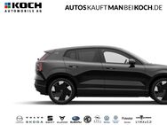 Volvo EX30, Single M Extended Range RWD Ultra, Jahr 2022 - Berlin