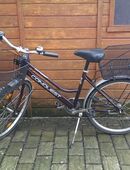 Damen / Jugendfahrrad mit Körbe in 59425