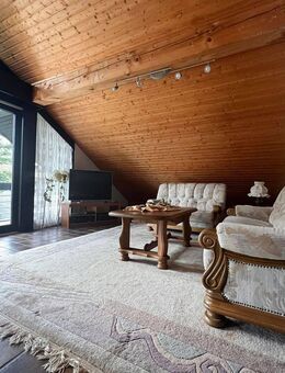 ZU VERKAUFEN: Tolle Eigentumswohnung am Südufer mit Blick über den Möhnesee und Pool & Sauna zur gemeinschaftlichen Nutzung! - Möhnesee
