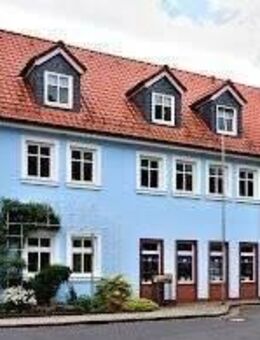 Vielseitige Büro-/Praxisräume oder Wohnen auf zwei Etagen im Herzen von Kaltennordheim - Kaltennordheim