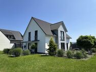 Energieeffizienzklasse A+ bietet dieser Neubau von 2020 in ruhiger Feldrandlage... - Espelkamp