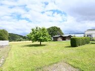 Außergewöhnliches Anwesen in attraktiver Aussichtslage - ehemals landwirtschaftliches Anwesen mit Wohnhaus und großer Scheune - Landkern