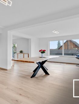 2023 kernsaniert! Energieeffizientes Einfamilienhaus mit großem Garten, Pool & Einliegerwohnung - Schwarzenbruck