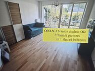 ONLY 1 female student OR 2 female partners in 1 shared bedroom - München