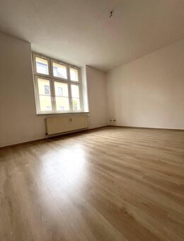 Günstige 2-Raum-Wohnung im Erdgeschoss in ruhiger Lage von Hirschfelde - Zittau