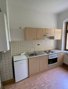 Große 3-Raum-EG-Wohnung mit EBK und Garten in Mylau - Mylau Zentrum