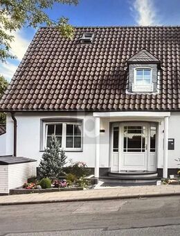 LUXURIÖSES TRAUMHAUS MIT POOL - Essen