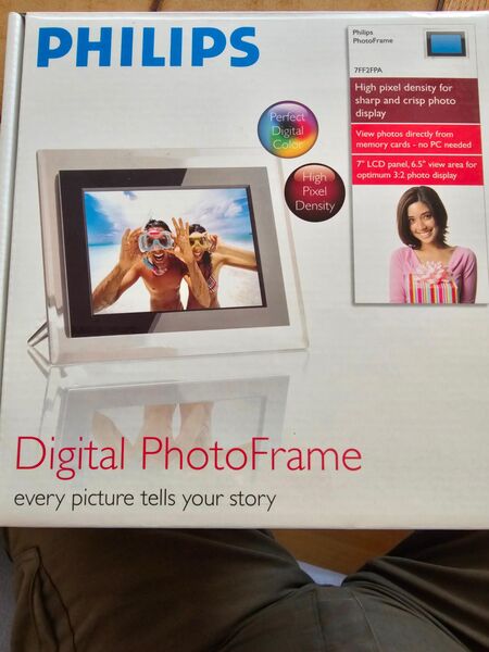 Verkaufe ein Digital Photo Rahmen der ist neu - Roding Zentrum