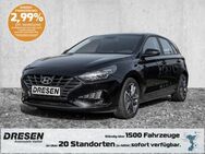 Hyundai i30, Mild-Hybrid Trend v h, Jahr 2023 - Mönchengladbach