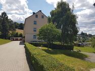 Provisionsfrei 3-Zimmer Eigentumswohnung EG hell, ruhig und naturnah mit zwei Stellplätzen vorm Haus - Bad Lobenstein