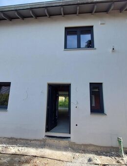Charmantes Reihenhaus in Südausrichtung – flexibel gestaltbar - Dingolfing