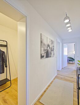 Komfortwohnen mit Ankleide und sonnigem Balkon auf 3 Zimmern - Penzberg