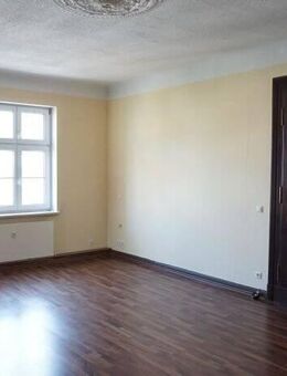 **attraktive 3-Raum WE im Zentrum** - Crimmitschau