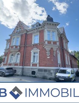 Großzügige 4,5-Zimmer-Dachgeschosswohnung in idealer Stadtlage von Coburg - Coburg