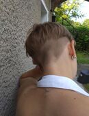 Suche Haarmodelle für radikale Änderungen in 74523