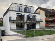 Luxuriöse 2-Zimmer-Penthouse-Wohnung in Top-Lage mit gehobener Innenausstattung - Frankfurt (Main)