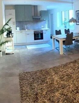 Bürstadt: Modern eingerichtete schöne 3 Zimmer Wohnung - Bürstadt