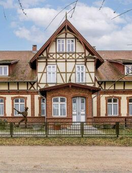 Luxus pur: Kernsaniertes Rittmeister-Anwesen mit Stall und Waldgrundstück in Ruhelage - Parchim