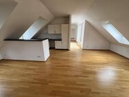 Charmante DG Wohnung zum Sofort Einziehen! - Berlin