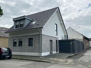 Neubau-Erstbezug! Freistehendes Einfamilienhaus mit Garage in Gustorf - Grevenbroich