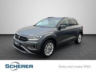 VW T-Roc, 1.5 TSI Life, Jahr 2024 - Ladenburg