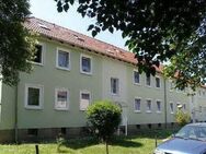 Schöne und helle und 3-Raum-Wohnung in 1. Etage - Mücheln (Geiseltal)