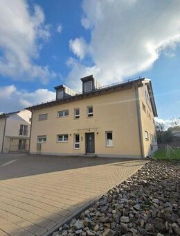 Stilvolle 2-Zimmer-Wohnung mit großem Balkon und hochwertiger Ausstattung - Passau