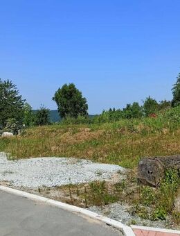 Neuer Platz im kleinen Baugebiet in Dittersdorf mit Erzgebirgsblick! - Amtsberg