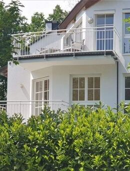 Bildschöne, sonnige 3-Zi.-Wohnung in ruhiger Wohnlage in Waldtrudering, S/W-Terr., TG, Kellerabt. + auf Wunsch 2 Hobbyräume - ab 1. Dezember - München