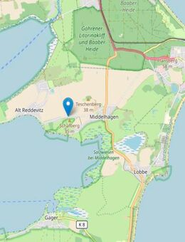 Reetgedecktes Wohnhaus mit 3 Wohnungen auf der Halbinsel Mönchgut/Rügen Lage: Grundstück: Flurstück: Wohnfläche gesamt: Vermietungszahlen: Kaufpreisvo - Middelhagen