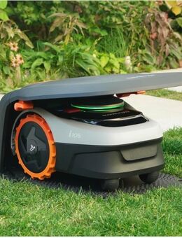 Navimow i105 Mähroboter + Garage S for Navimow i Series - Gotha