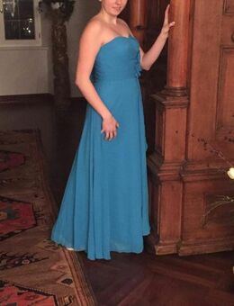 Sie / 34 blond selbstbewusst sucht Mann zw 30/40 Jahre der weiß was er will und im Leben steht - Zwickau