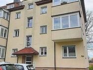 Großzügige helle 2,5-Zi WE mit Wintergarten in ruhiger Stadtlage - Zwickau