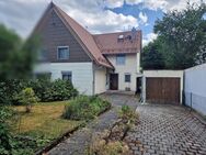 Charmante Doppelhaushälfte mit großem Potenzial in ruhiger Lage - Gröbenzell