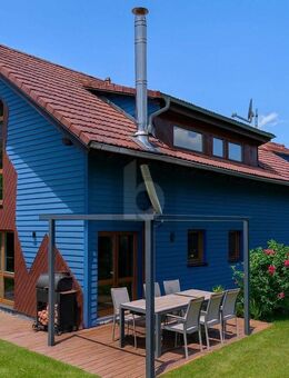 TRAUMHAFTES DOPPEL-EINFAMILIENHAUS - Wittlingen
